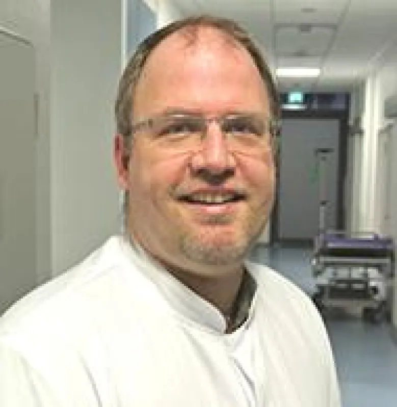 Priv. - Doz. Dr. Oliver Weber