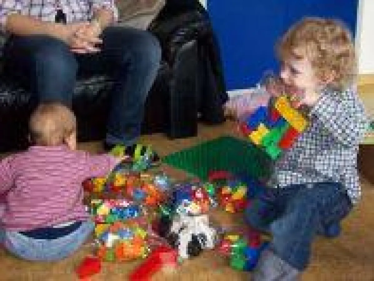 Neues Spielzeug für die Kinder der „Villa Maria“