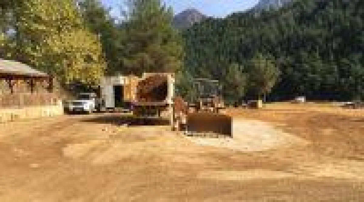 Erzverladung auf der Pinargozu-Mine; Foto: Pasinex Resources