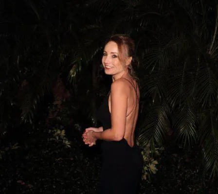 Rubinrotes Blut: Aufklärung und Thriller zugleich Bild: Rubinrotes Blut: Aufklärung und Thriller zugleich