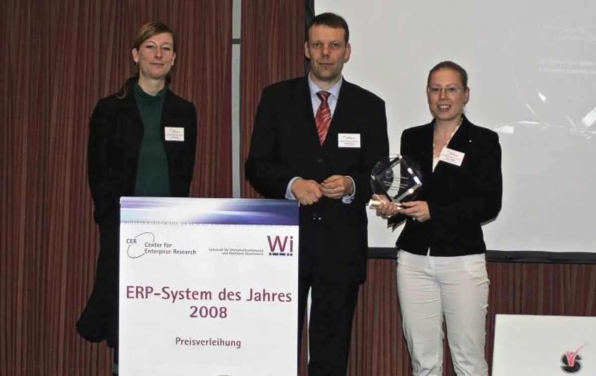 Von links nach rechts: Juliane Kons, Prof. Norbert Gronau (beide Center for Enterprise Research, Universität Potsdam) und Annett Barth (Delta Barth Systemhaus GmbH).
