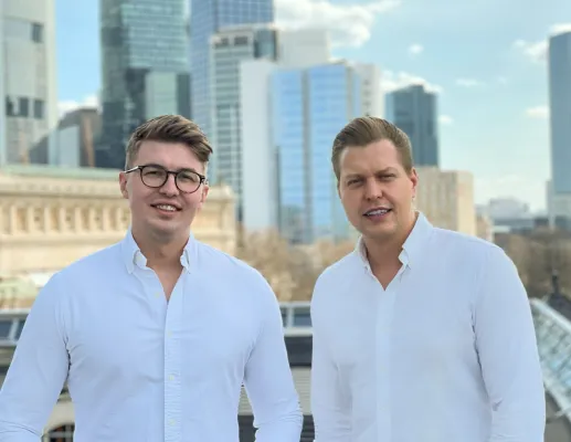 Bild: RE+ schließt erfolgreich erste Finanzierungsrunde im Rahmen eines Investorenkonsortiums