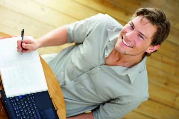 Fernstudium: Interdisziplinäre Ingenieur- und Informatik-Ausbildung mit Zukunft Bild: Fernstudium: Interdisziplinäre Ingenieur- und Informatik-Ausbildung mit Zukunft