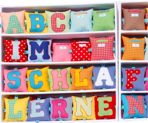 Bild: „Das Alphabet im Schlaf lernen“ - Kuschelige Geschenkidee zum Schulanfang