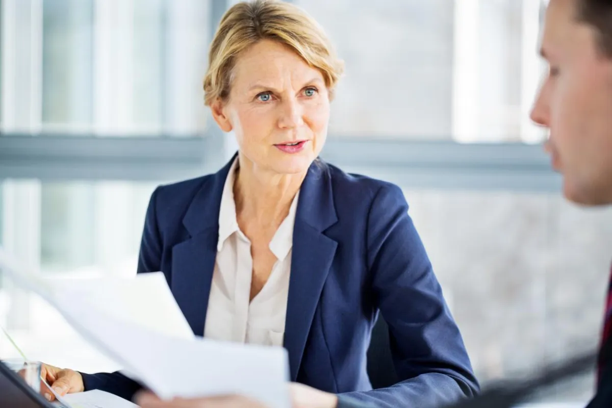 FinaMetrica Berater finden