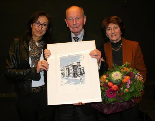 Bild: Ehrung von Dr. Carl-Ludwig Wagner für 16 Jahre Theaterförderung