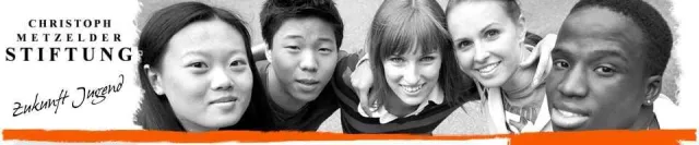 Bild: Büromüll für Christoph-Metzelder-Stiftung