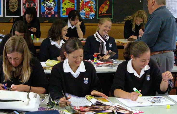 High School Year in Australien oder Neuseeland: Bewerbungsfrist für den Start im Januar 2006 endet im September Bild: High School Year in Australien oder Neuseeland: Bewerbungsfrist für den Start im Januar 2006 endet im September