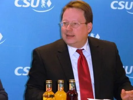 Bild: CDU Arbeitnehmerflügel warnt CDU Generalsekretär vor sozialer Schieflage