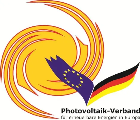 Bild: EEG-Senkung erfordert existenzsichernde Maßnahmen bei Unternehmen der Photovoltaik-Branche