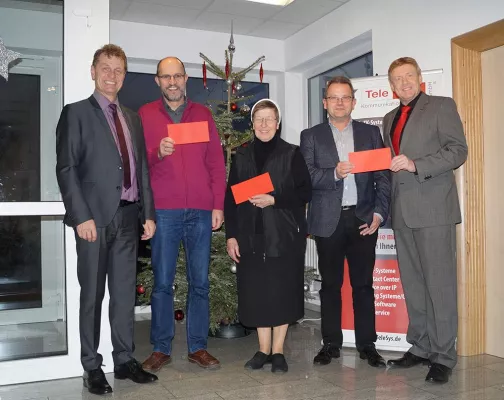 Jährliche Spendenübergabe an soziale Einrichtungen Bild: Jährliche Spendenübergabe an soziale Einrichtungen