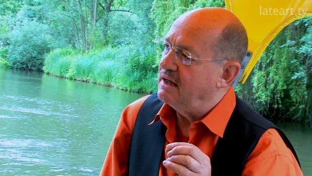 Bild: lateart.tv on location auf dem Wasser: Hans-Peter Schwöbel im Interview