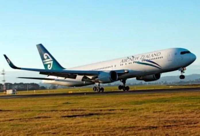 Bild: Air New Zealand - Erste B767 mit Winglets am Start