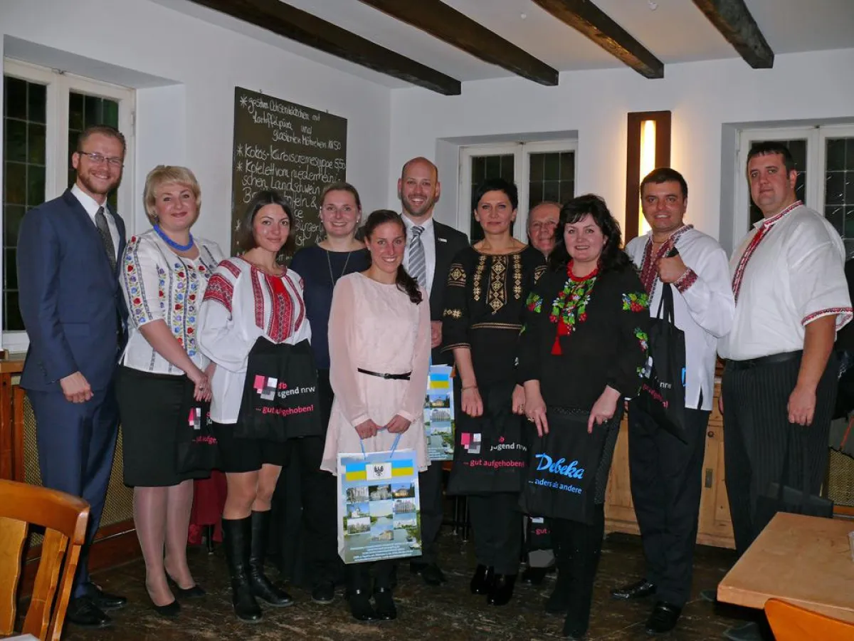 Die dbb jugend nrw freut sich über den Besuch von sieben Fachkräften aus der Ukraine