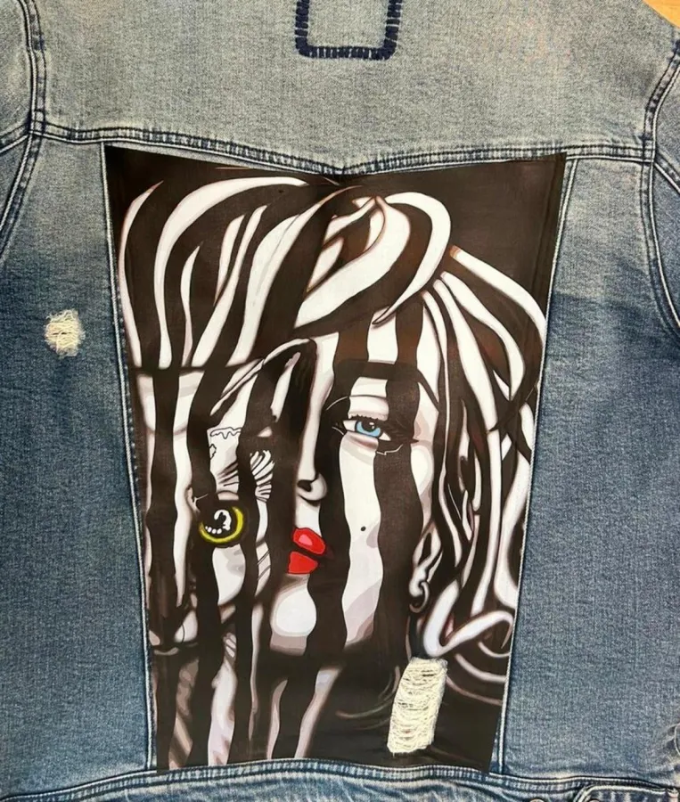 Kleidung trifft Kunst: Ein Marilyn Monroe-Motiv von Maler Ralf Leidinger (Pirmasens)t (© kunstvoll-hamburg.de)