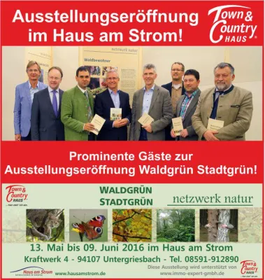 Bild: Prominenter Besuch zur Ausstellungseröffnung im Haus am Strom!