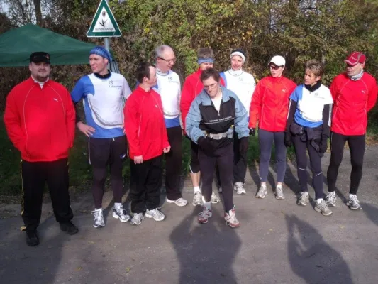 Bild: Eine irre Idee nimmt ihren Lauf: der 160-km-DownSyndrom-Mauerlauf am 21.03.2010 in Berlin