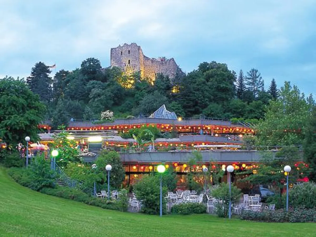 Das Kurhaus in Badenweiler - Veranstaltungsort der Badenweiler Musiktage 2014/ Nachweis: BTT