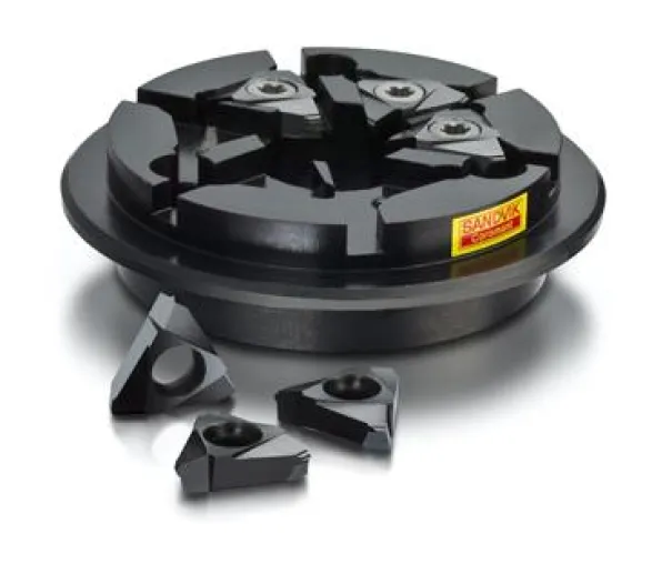 Sandvik Coromant präsentiert neue Schneidplatten und Halter zum Gewindewirbeln auf Langdrehautomaten Bild: Sandvik Coromant präsentiert neue Schneidplatten und Halter zum Gewindewirbeln auf Langdrehautomaten