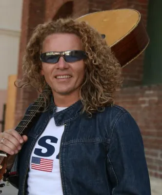 Bild: Steve Cooke wird für Hollywood Music in Media Awards nominiert