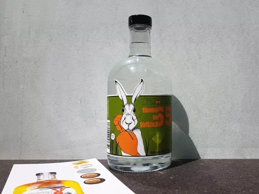 Bild: MURRE GIN AUS SANKT AUGUSTIN ERNEUT MIT ZWEI PRÄMIERUNGEN IN LONDON