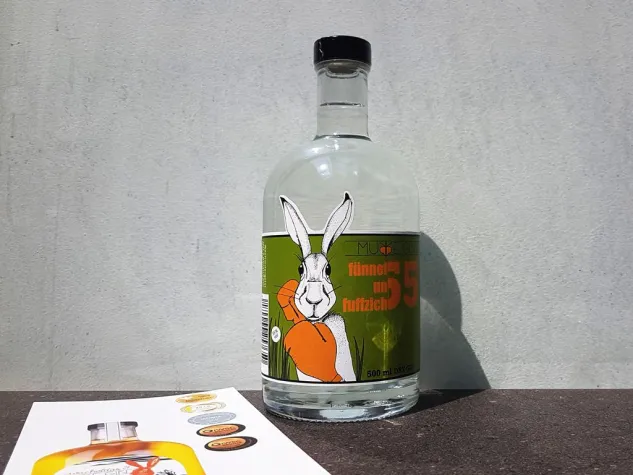 MURRE GIN AUS SANKT AUGUSTIN ERNEUT MIT ZWEI PRÄMIERUNGEN IN LONDON Bild: MURRE GIN AUS SANKT AUGUSTIN ERNEUT MIT ZWEI PRÄMIERUNGEN IN LONDON