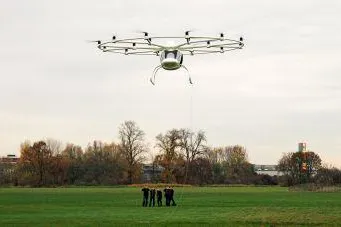 Erster kinderleicht zu fliegender Hubschrauber hebt ab Bild: Erster kinderleicht zu fliegender Hubschrauber hebt ab