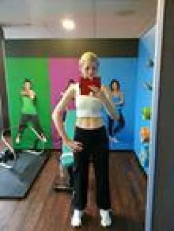 Bild: Der Figurmacher macht Figur: Schauspielerin Rebekka Müller