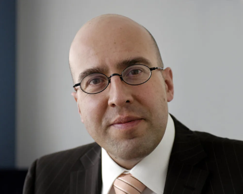 „Wir freuen uns, mit Tridion einen starken Partner gefunden zu haben, durch den wir unsere Angebotspalette im Enterprise Content Management Systemumfeld (ECMS) weiter ausbauen möchten“, erklärt Axel J