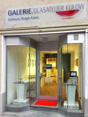 Faszination Glas - Galerie für SchmuckDesign & Kunst aus Glas eröffnet Bild: Faszination Glas - Galerie für SchmuckDesign & Kunst aus Glas eröffnet