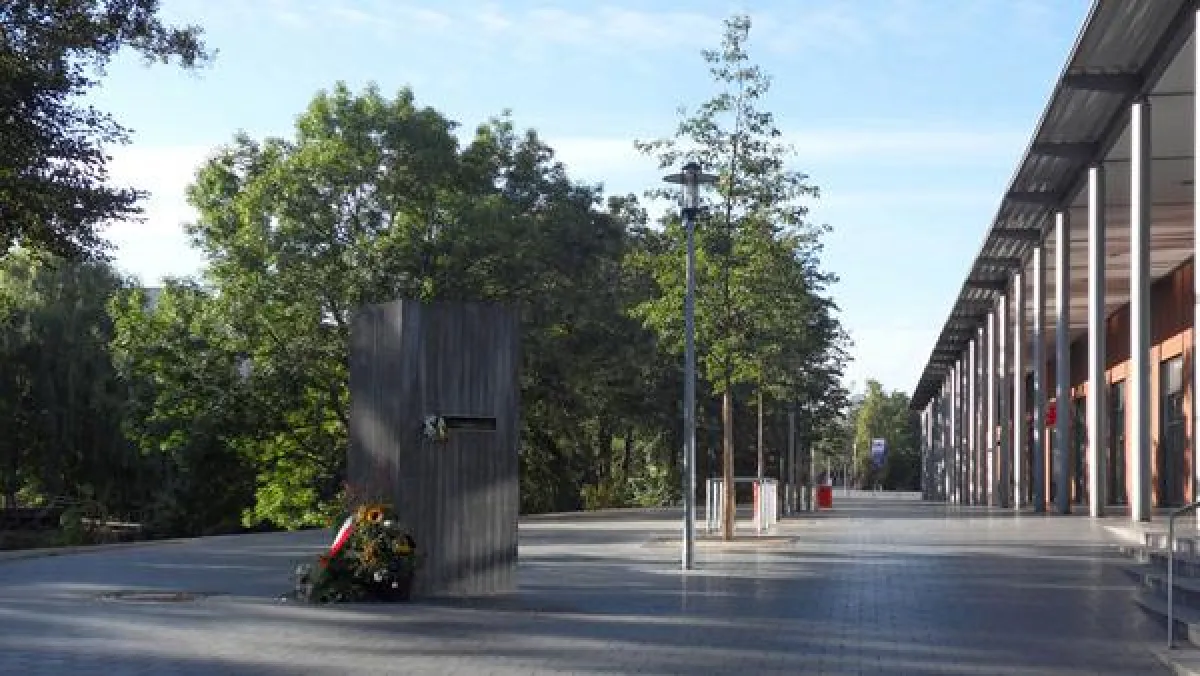 Mahnmal zum Gedenken an die Zwangsarbeiter in Hamburg-Bergedorf