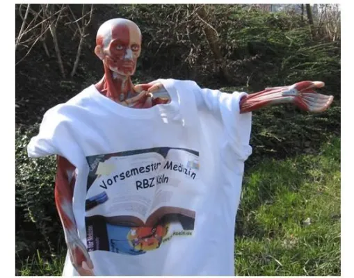 Vorsemester für Medizin und Naturwissenschaften: Vorbereitung auf ein Studium der Medizin am RBZ Köln Bild: Vorsemester für Medizin und Naturwissenschaften: Vorbereitung auf ein Studium der Medizin am RBZ Köln