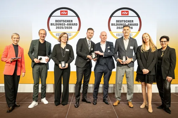 TA Bildungszentrum erhält Deutschen Bildungs-Award 2025/2026 Bild: TA Bildungszentrum erhält Deutschen Bildungs-Award 2025/2026