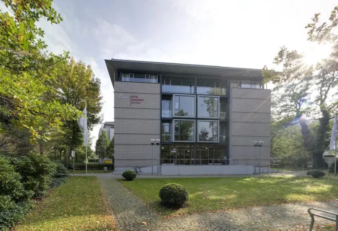 Bild: SRH Dresden erweitert Studiengangsportfolio um englischsprachige Masterprogramme