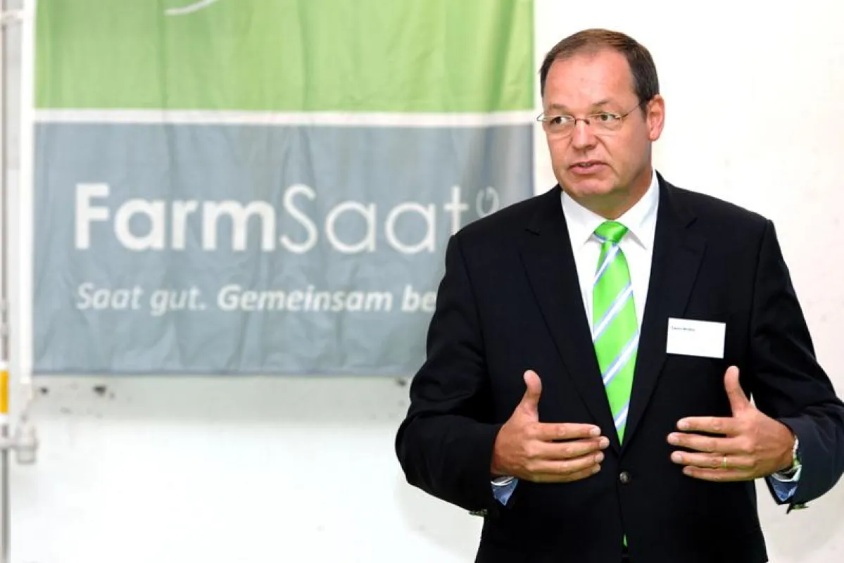 Swen Wolke, Vorstand der FarmSaat AG, auf der Hauptversammlung