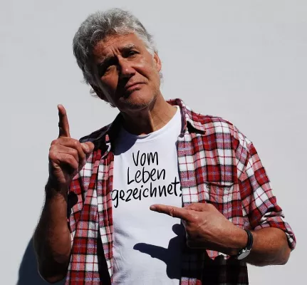 Bild: „Vom Leben gezeichnet“ - Cartoons von Peter Butschkow