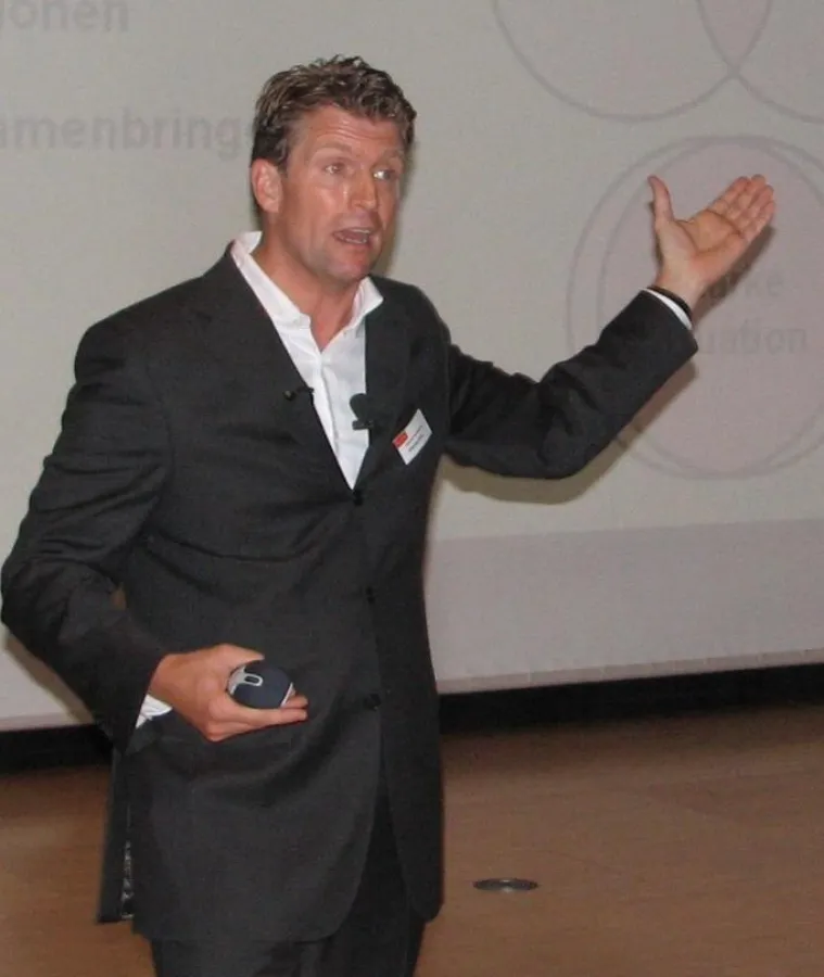 Andreas Dolle, für den mobilen Lerntransfer hat er mit dem ADM Institut die Audio-Coaching-Box entwickelt.