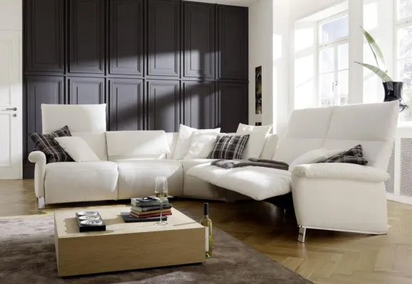 Bild: Tipps zum Sofakauf für Best Ager