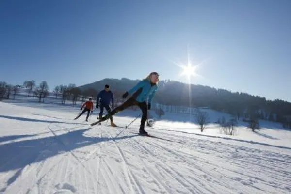 Bild: Kulinarisches Langlauf-Hüttenhopping in der Ferienregion Tegernsee