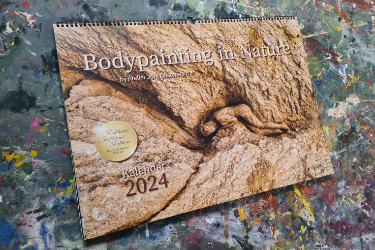 Premium Wandkalender BODYPAINTING IN NATURE 2024 - Jubiläums-Edition von Künstler Jörg Düsterwald Bild: Premium Wandkalender BODYPAINTING IN NATURE 2024 - Jubiläums-Edition von Künstler Jörg Düsterwald