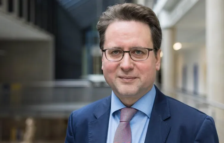 Bild: Menschen als Mittelpunkt der Geschichte