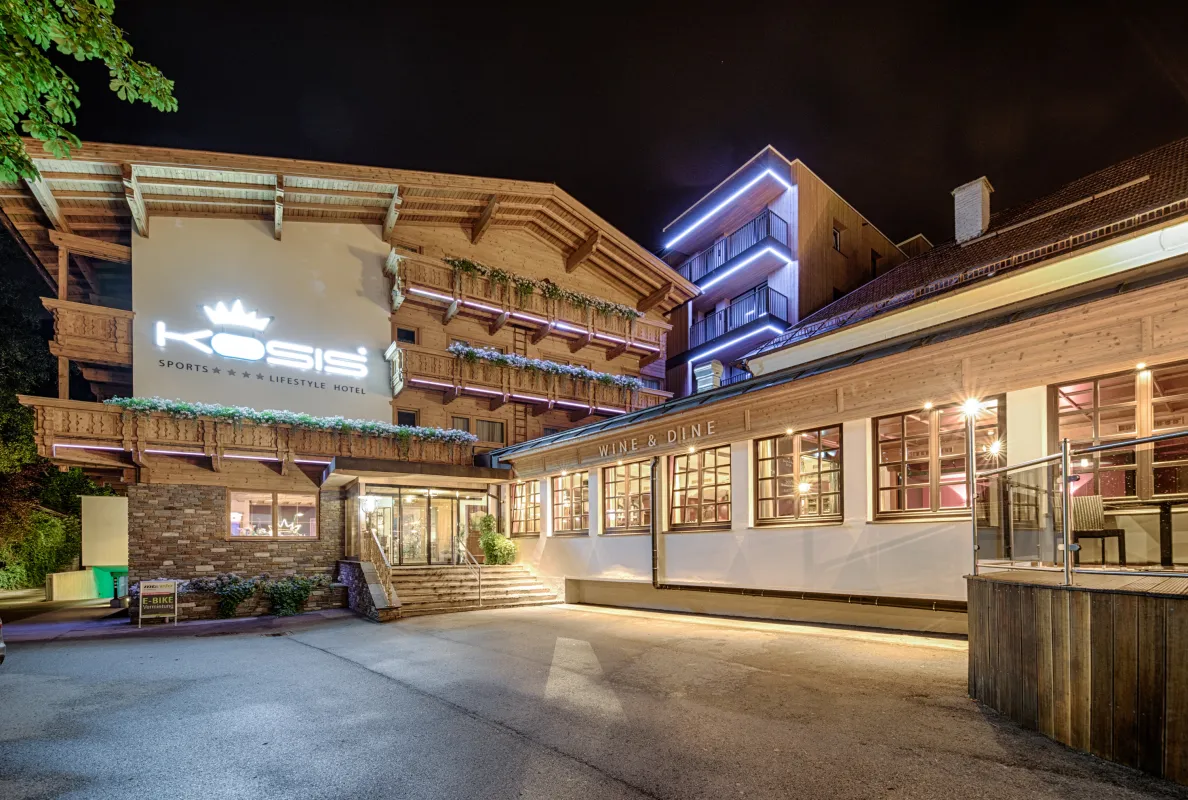 KOSIS Sports Lifestyle Hotel - Außenansicht