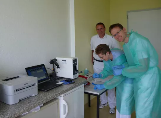 Bild: Sicherheit in 70 Minuten: MEDIAN Orthopädische Klinik Braunfels arbeitet mit neuem MRSA-Schnelltest