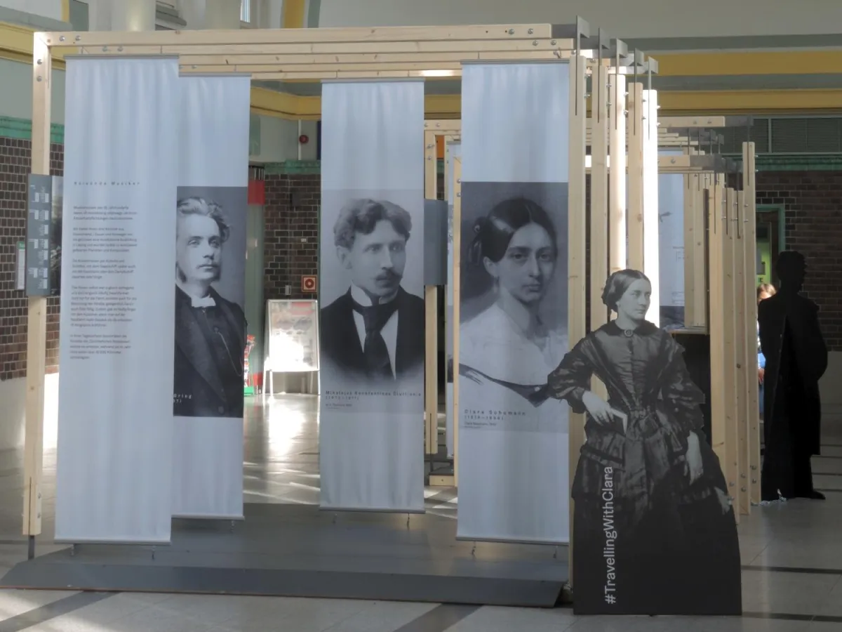 Clara, Edvard und Mikalojus Konstantinas – Wanderausstellung