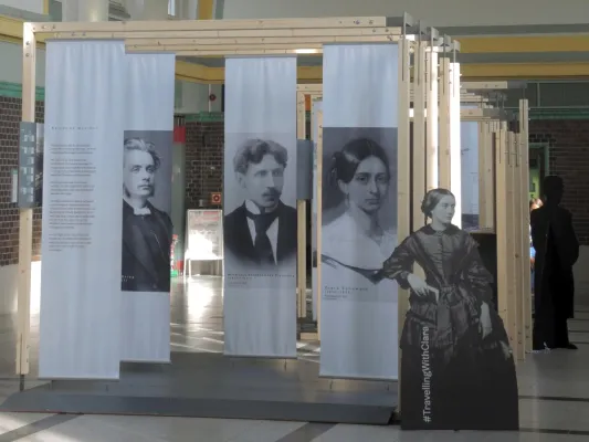 Bild: Wanderausstellung "Reisende Musiker" in den Promenaden Hauptbahnhof Leipzig