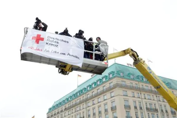 150 Jahre Deutsches Rotes Kreuz - Startschuss mit Gardemann ein voller Erfolg Bild: 150 Jahre Deutsches Rotes Kreuz - Startschuss mit Gardemann ein voller Erfolg