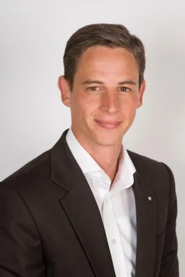 Bild: Markus Luczay ist erster zertifizierter Immobilienmakler Südostbayerns