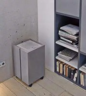 Bild: Der mobile Raumluftreiniger von refsta schafft dauerhaft geruchsfreie Räume