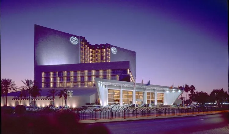 noble kommunikation übernimmt Medienarbeit für Starwood Hotels & Resorts im Nahen Osten Bild: noble kommunikation übernimmt Medienarbeit für Starwood Hotels & Resorts im Nahen Osten