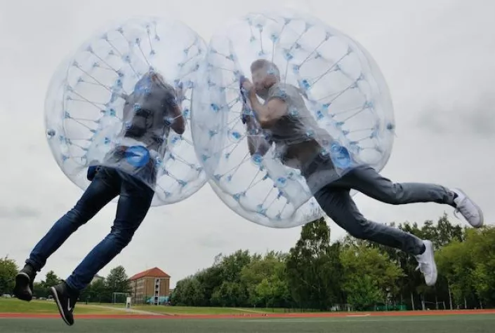 Bild: Langeweile in den Herbstferien? Nicht mit Bubble Football